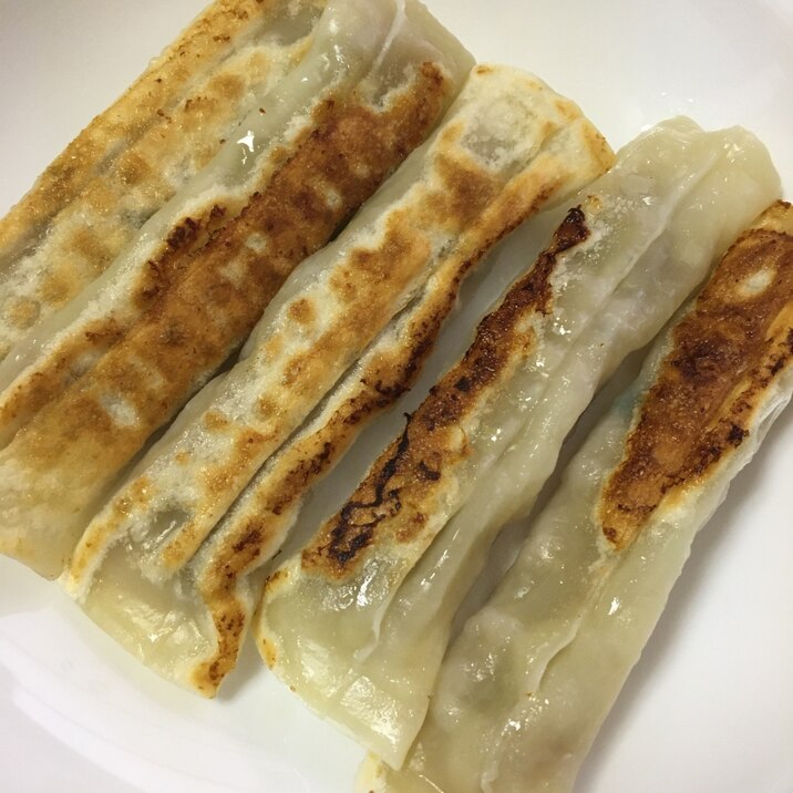 みんな大好き餃子 たまには棒餃子 レシピ 作り方 By Nikumankun 楽天レシピ みんな大好き餃子 たまには棒餃子 レシピ 作り方 By Nikumankun 楽天レシピ